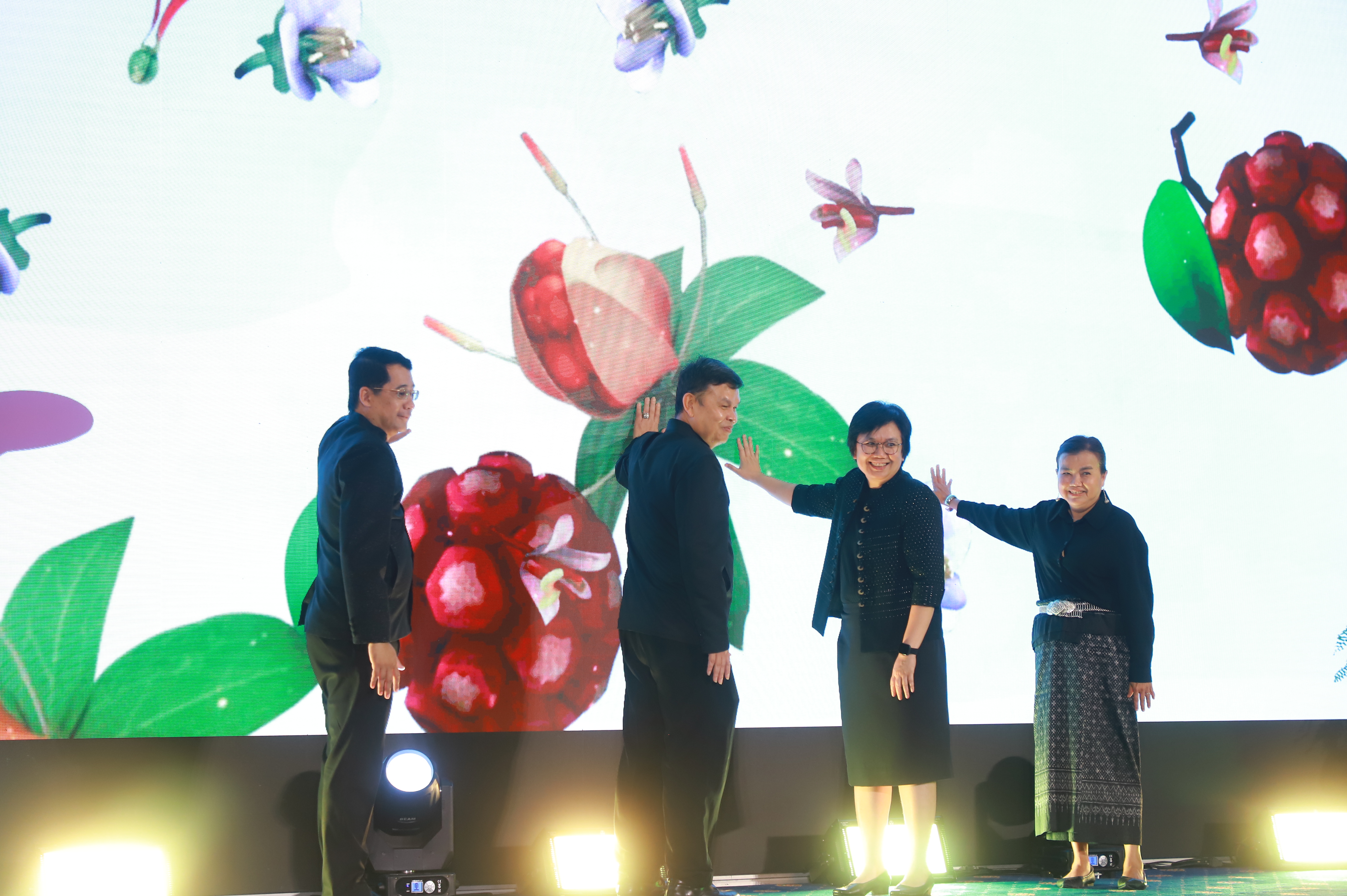 title - รองเลขาฯ ส.ป.ก. ร่วมงานมหกรรม “จากพันธุกรรม สู่ความยั่งยืน” รวมพลังอนุรักษ์ทรัพยากรไทย สร้างความมั่นคงทางอาหารอย่างยั่งยืน และการพึ่งพาตนเองในยามวิกฤต